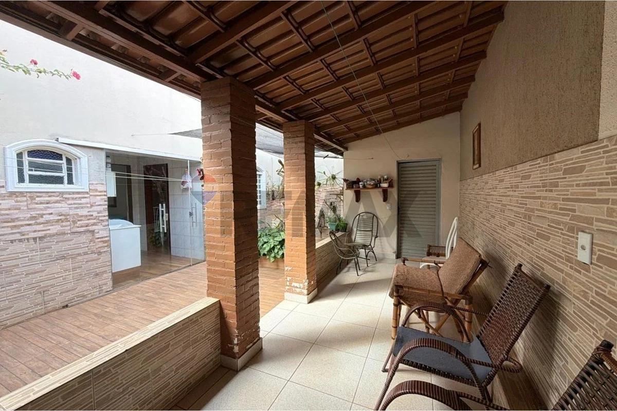 Sobrado - 4 Quartos - Área Gourmet - Samambaia Norte - QR 404 - Brasília - foto 32