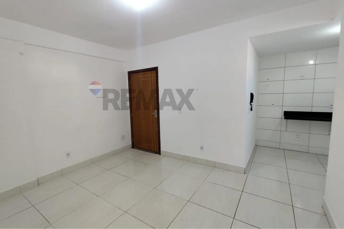 Apartamento à Venda com 2 Quartos, Elevador e Garagem no Riacho Fundo II – DF - foto 8
