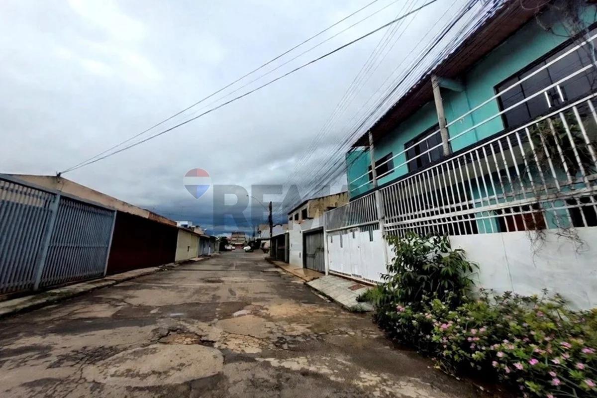 Sobrado - 4 Quartos - Aceita Permuta – Ceilândia Sul - QNP 26 - Ceilândia - foto 3