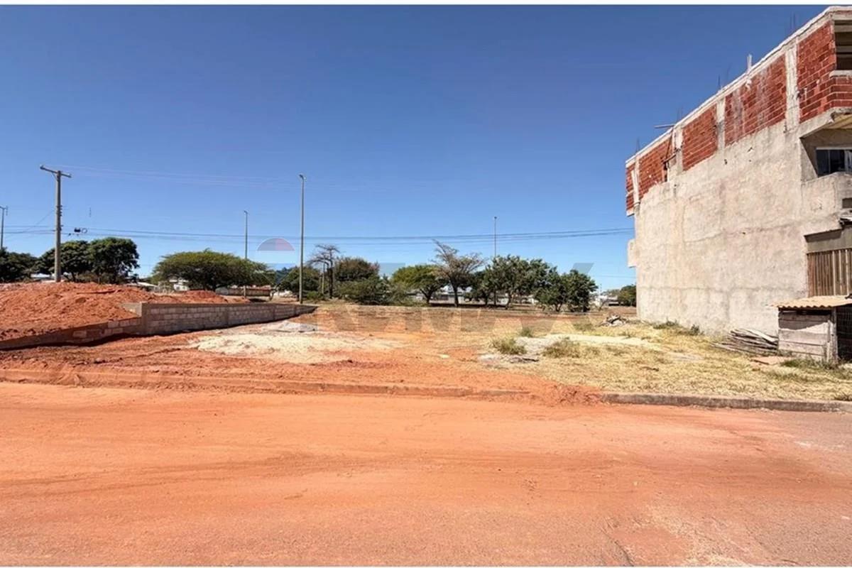 Terreno - 100 m² - Potencial Construtivo 300 m² – Samambaia Sul - QS 127 - Samambaia - foto 6