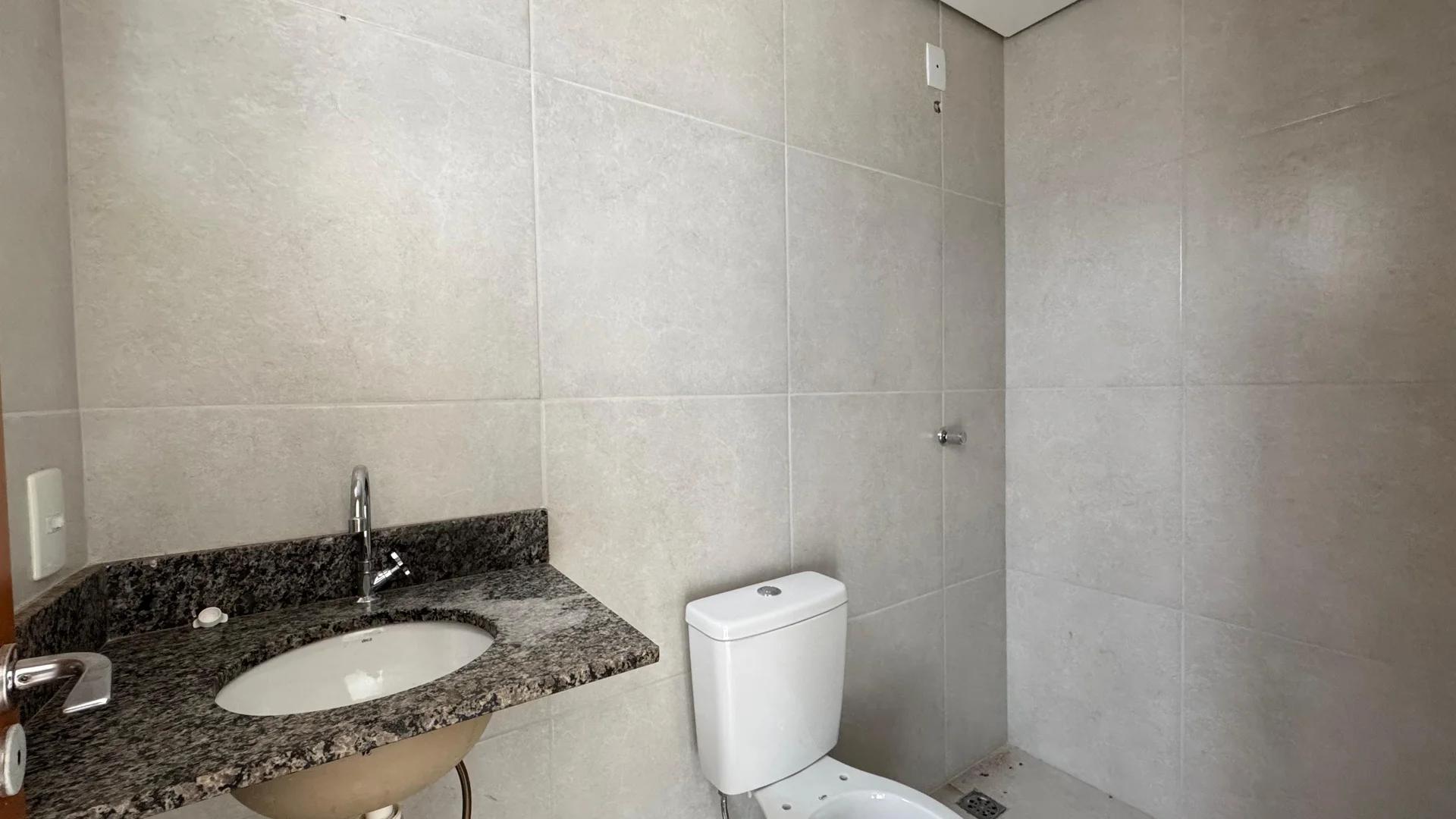 Cobertura Duplex 3 Quartos no Le Grand Vista, Samambaia Norte/DF | Terraço com Hidro e Vista Única!