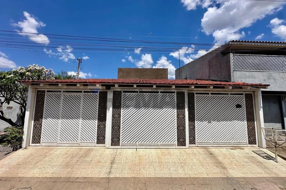 Casa Quadra 307, Recanto das Emas, 150m², 3 quartos com suíte e 4 vagas, aceita financiamento - foto 25